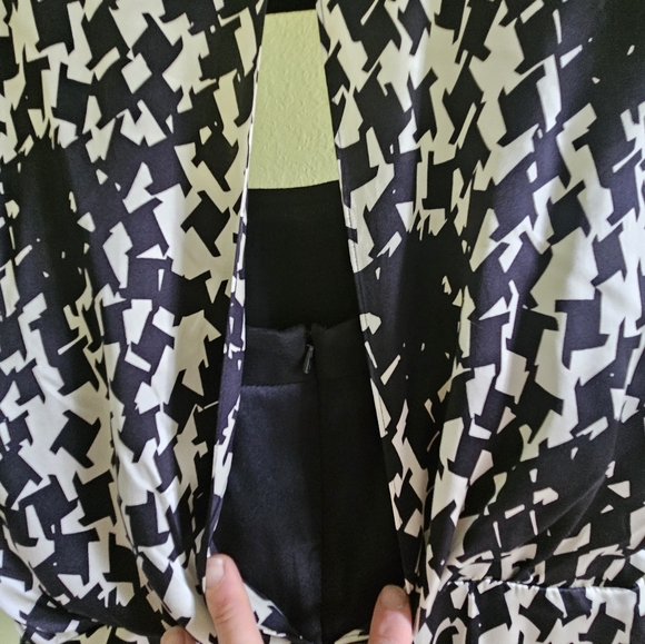 Reiss Black & White Patterned Silk Satin Layered Ccktail Dress - Picture 3 of 4